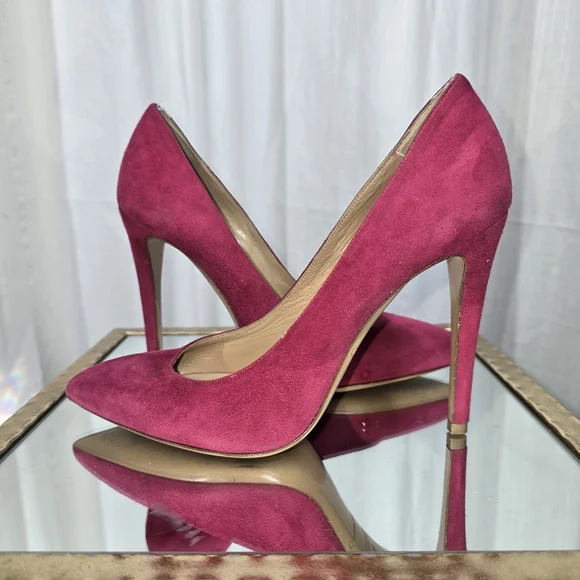 Emporio Armani Fuchsia Suede Stilettos - Picture 4 of 13